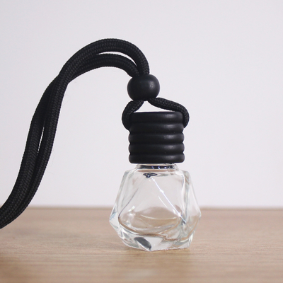 Good price Diamond Shape Empty Car Perfume Hanging Bottle 8ml With Black Lids online