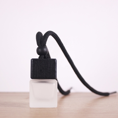 Good price Frosted Wooden Car Perfume Bottle 8ml Car Air Freshener Hanging Bottle online