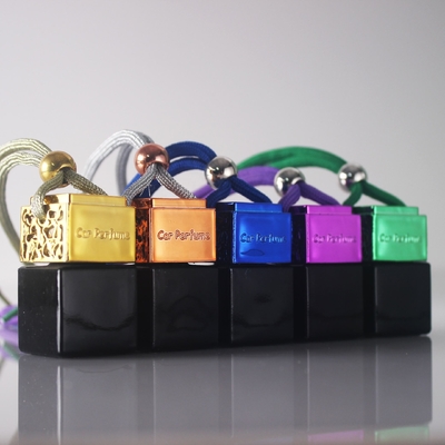 Good price Empty Muti Color Car Perfume Glass Bottle , Hanging Car Diffuser Bottles With Screw Cap online