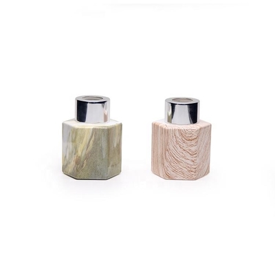 قیمت خوب بطری های پخش کننده چوبی کوچک شکل شش گوشه ای بطری های پخش کننده تزئینی خانگی 50 میلی لیتر آنلاین